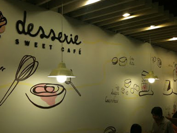 ร้าน desserie sweet cafe